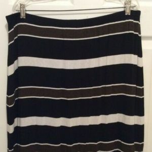 White House Black Market Skirts - White House Black Market Skirt XL Black Brown White House Black Market Skirts - White House Black Market Skirt XL Black Brown